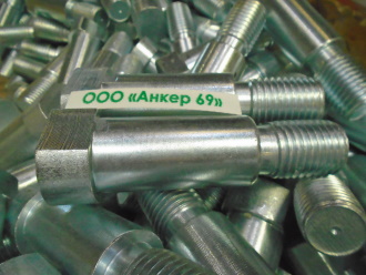 Нестандартная ось М30х120 с резьбовой цапфой