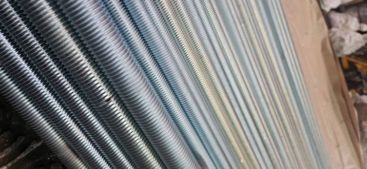 Полнорезьбовые шпильки